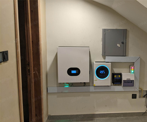 Bateria Powerwall de 10 kWh e inversor de 5 kW, iluminando o futuro de Gana e realizando uma revolução de energia limpa