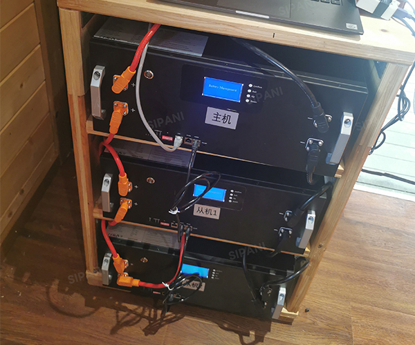 Alimentando o futuro: um guia abrangente para baterias de 12 V, 48 V e 96 V