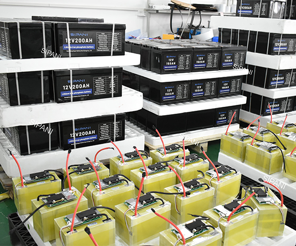 Tudo o que você precisa saber sobre baterias leves de rua solar