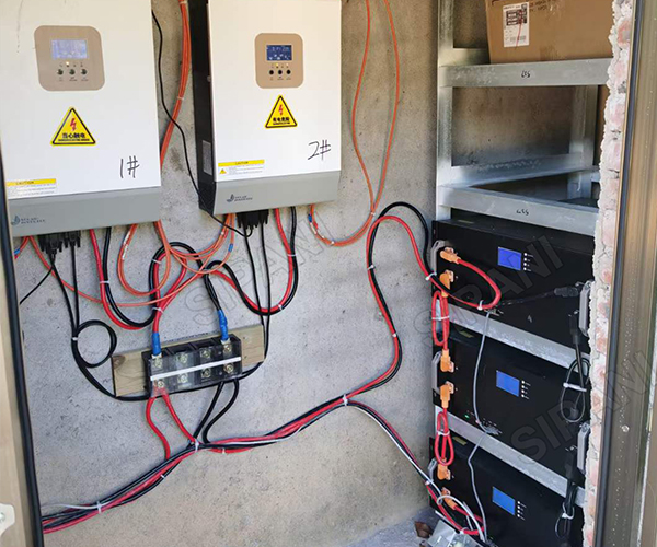 Conceito de design de bateria montada em rack SIPANI